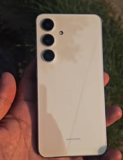 Samsung Mobile S24