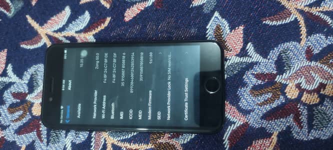 Apple iPhone 7
