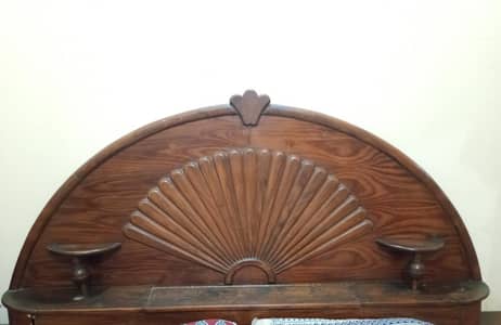 Urgent Sale: Pure Solid Sheesham Wood King Size Bed