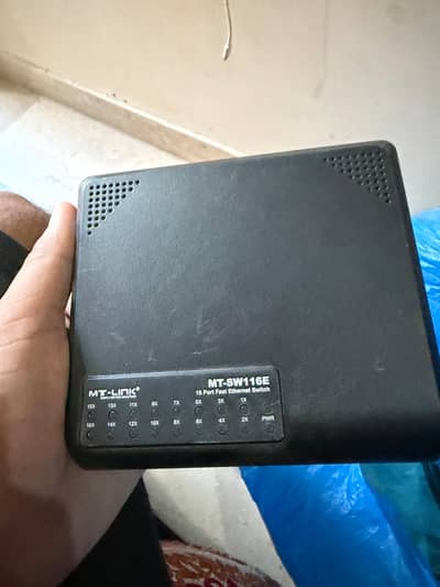 MT Link 16 Port switch