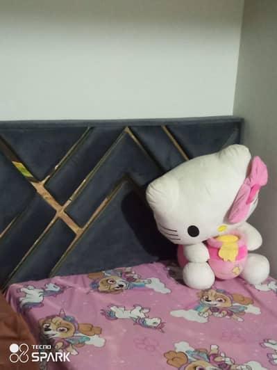 Poshish Single Bed for Sale