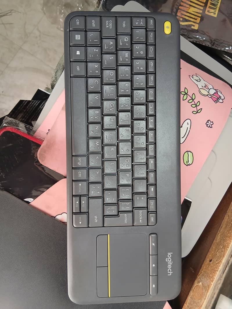 Logitech keyboard With touch Mouse 2