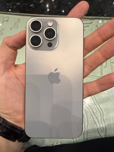 Apple iPhone 15 Pro Max