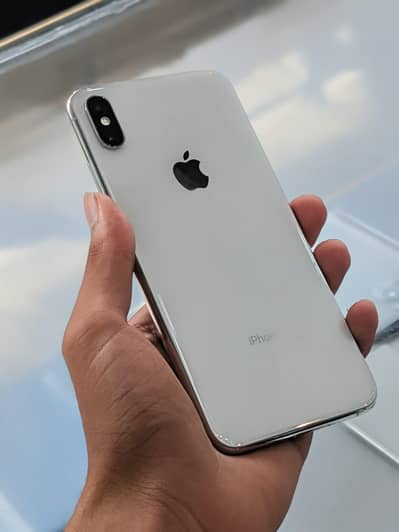 iphone Xs Max 256GB pta approved 93% health Only phone  10/10