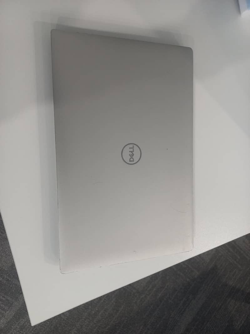 Dell Precision 5530 1