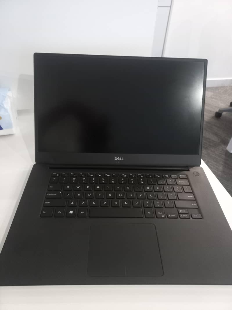 Dell Precision 5530 3