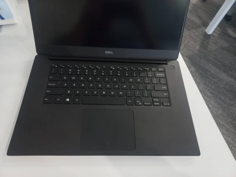Dell Precision 5530 5