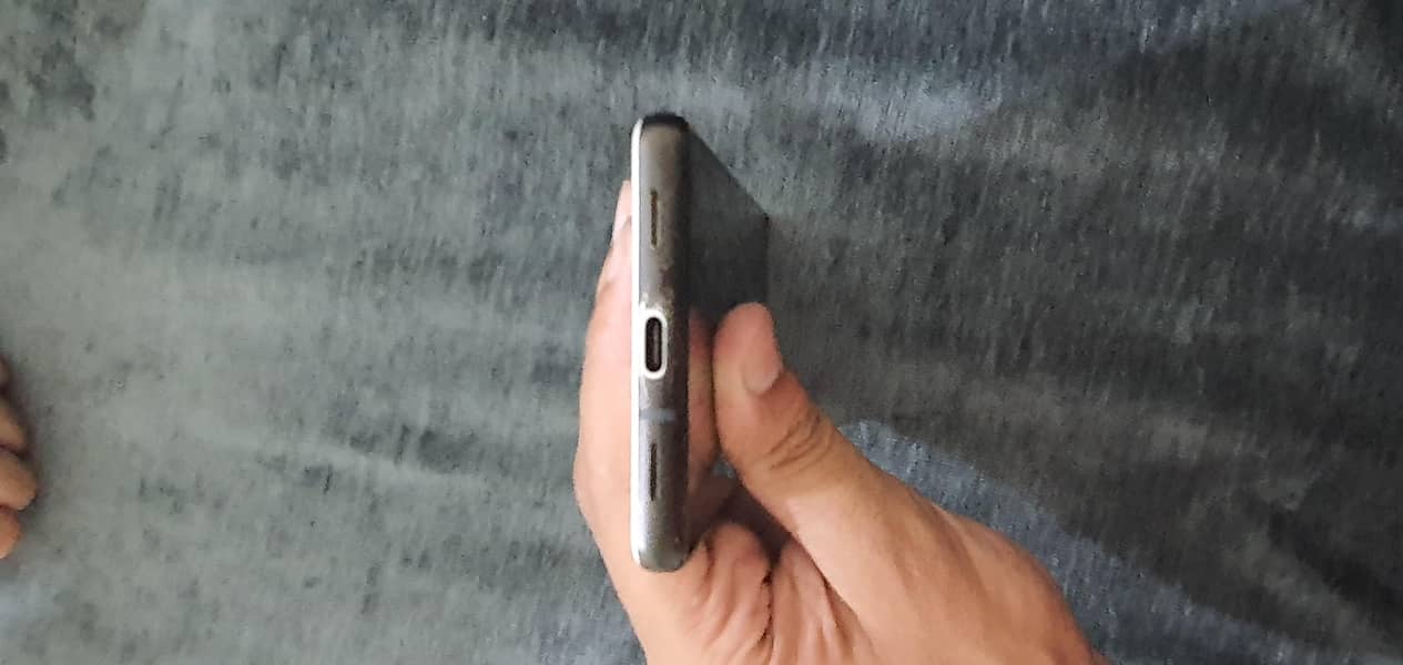 Google Pixel 6a 4