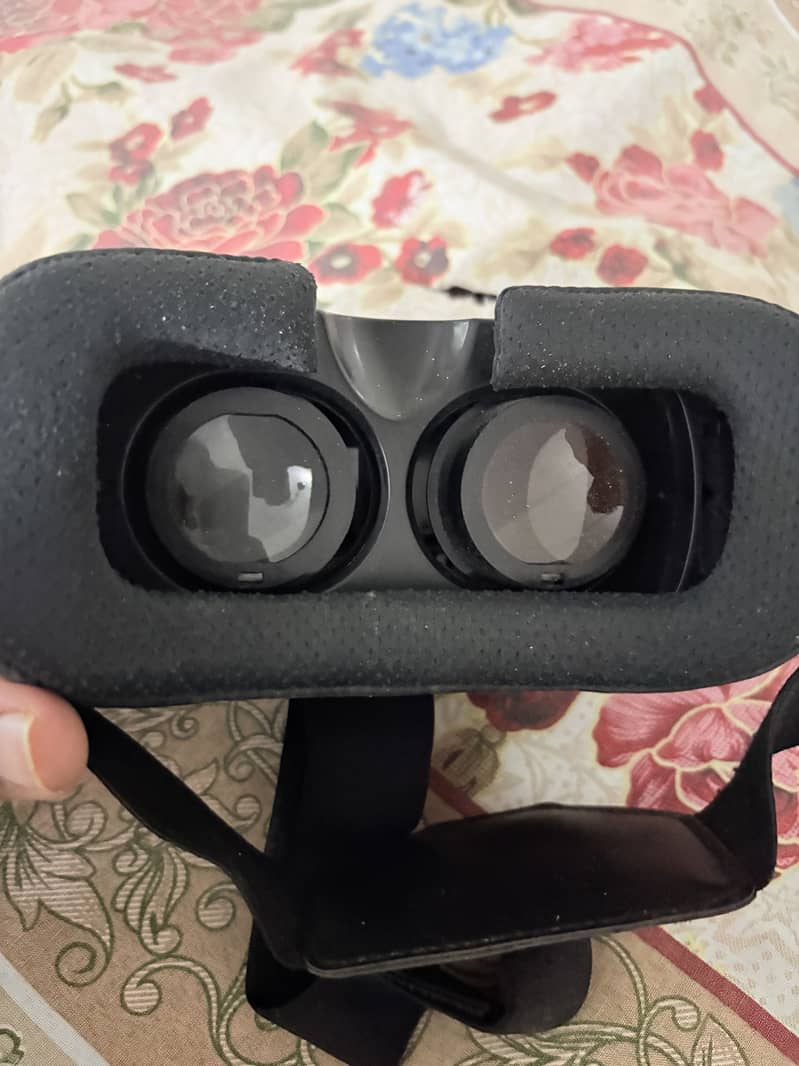 VR Box 2