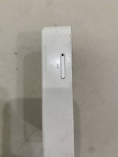 I connected dual sim and data active in only i phone user