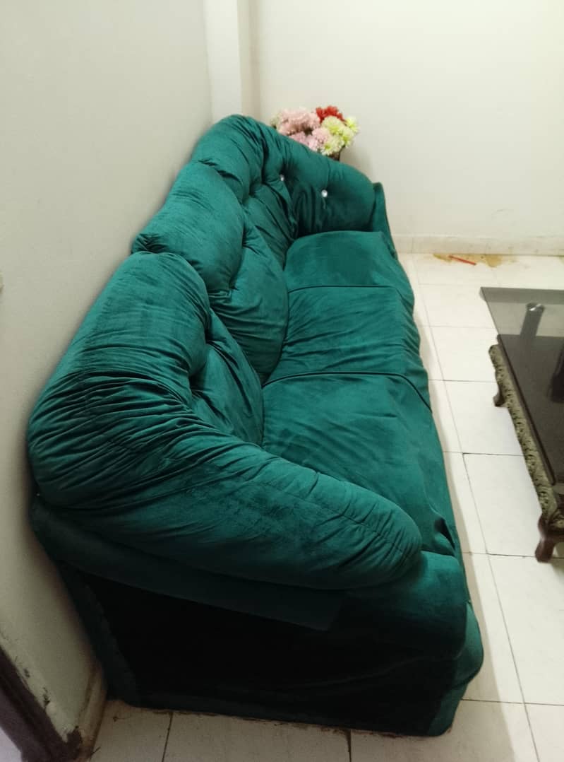 Sofas set with center table 4