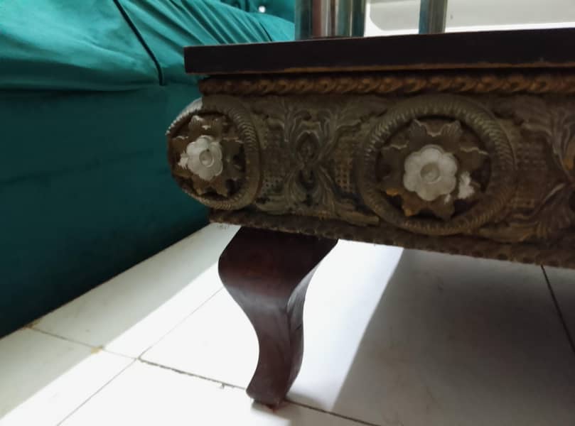 Sofas set with center table 12