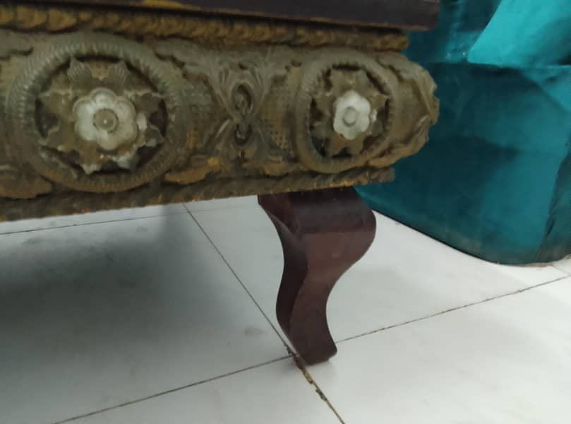 Sofas set with center table 13