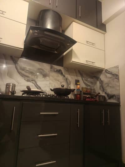 Flat for sale sakina Arcade 2 bed dd lift car parking kda lease bank loan applicable in juhar