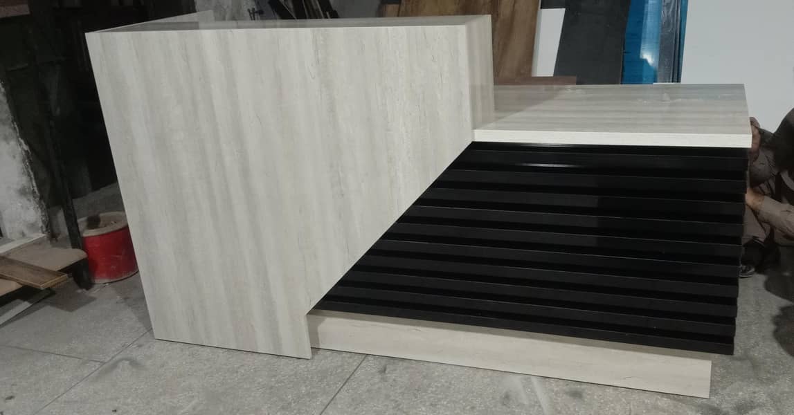 Reception Table | Counter Table 4