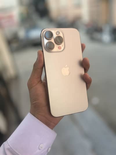Apple iPhone 16 Pro Max