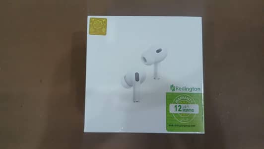 redington original earpods. contact 03434124592