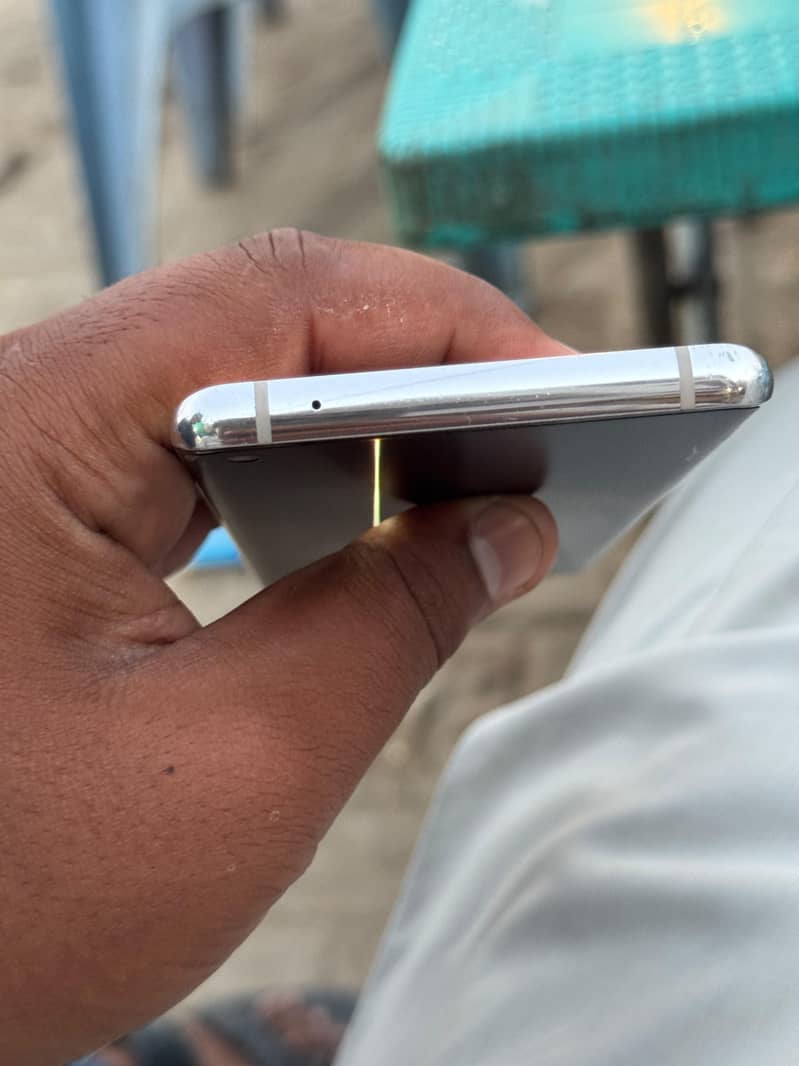 One Plus 8 4