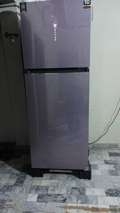 haier fridge HRF-458