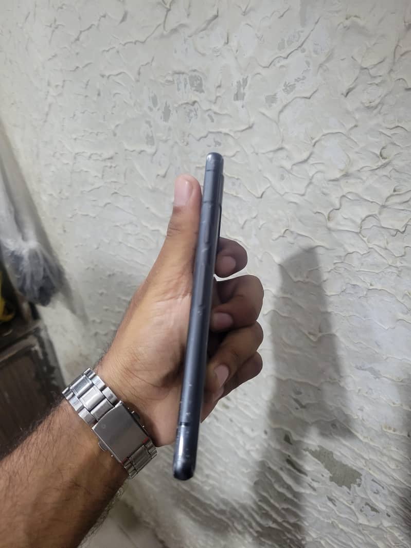 Google Pixel 7a 1
