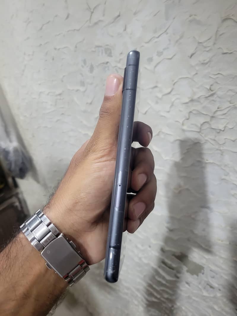 Google Pixel 7a 2