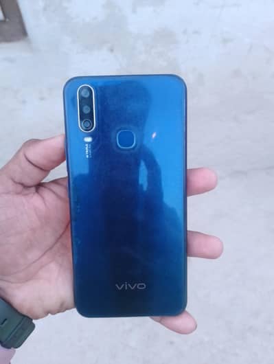 Vivo Y15
