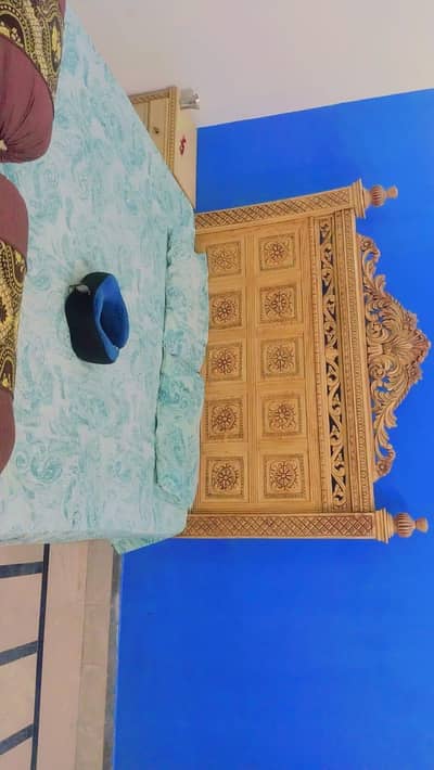 03350012701 double bed table and mattress king size