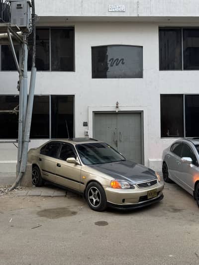 Honda Civic VTi Oriel Prosmatec 2000