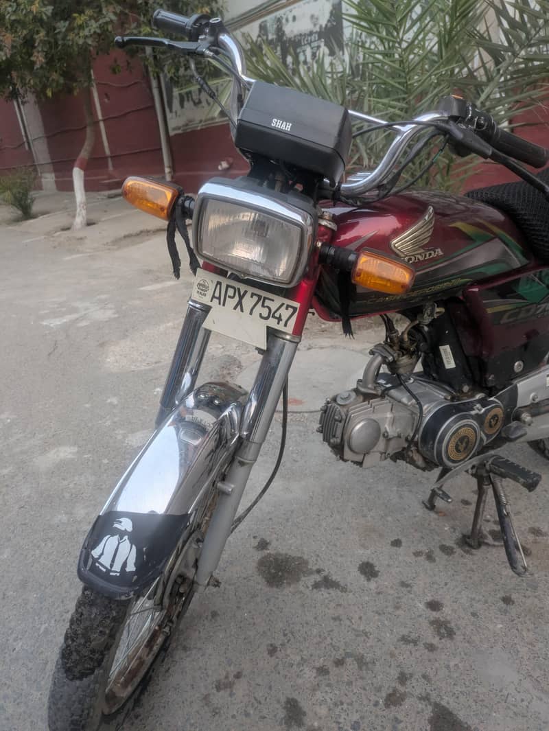 CD 70 good condition 6