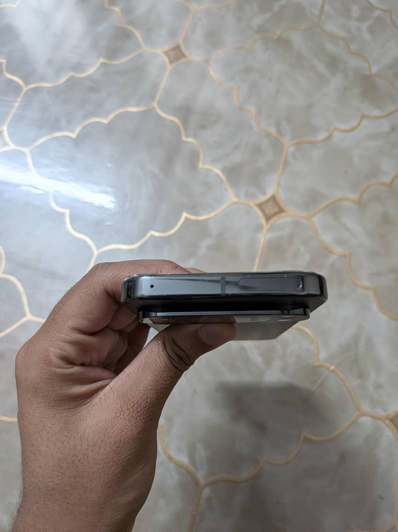 Google Pixel 9 Pro 2