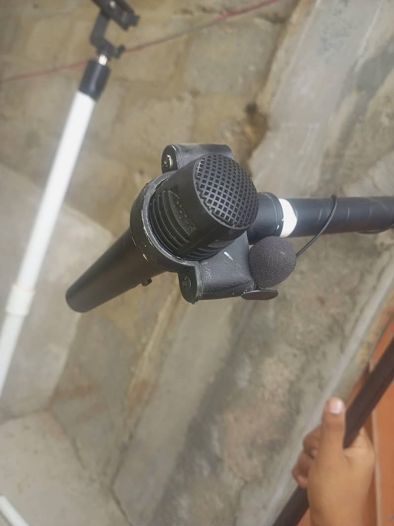 Mini studio 8