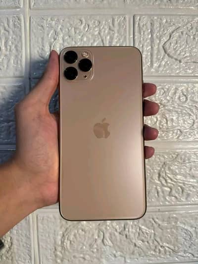 iPhone 11 Pro Max. 256 GB 03243761241 my WhatsApp number