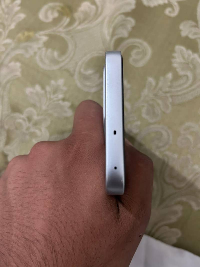 OPPO A6s 1
