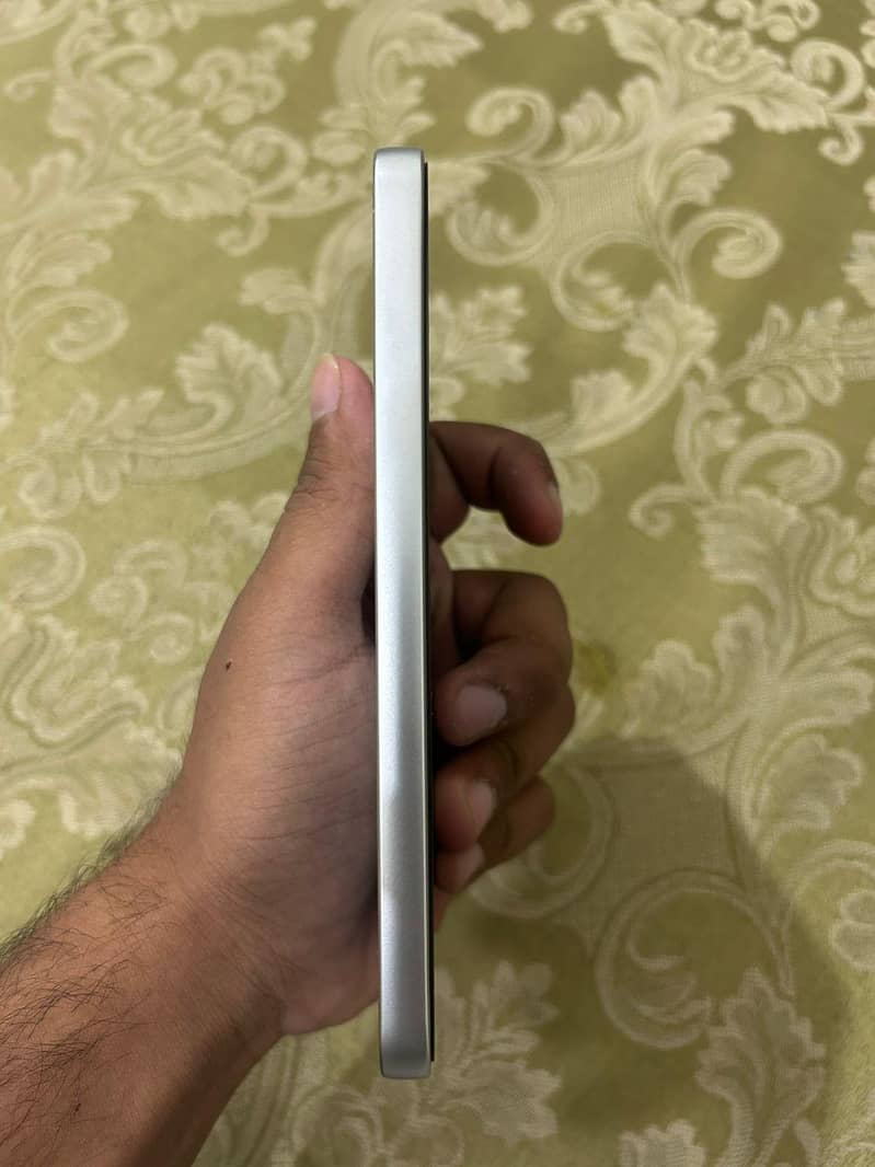 OPPO A6s 2