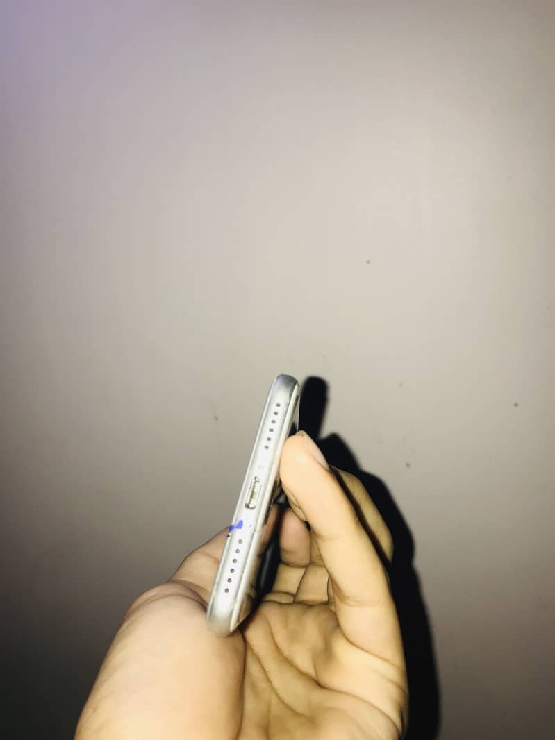 Apple iPhone 8 2