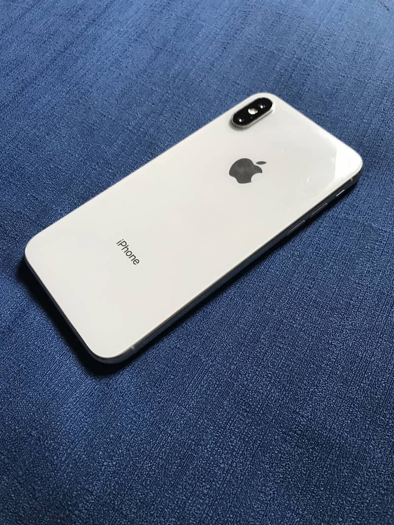iPhone X 1