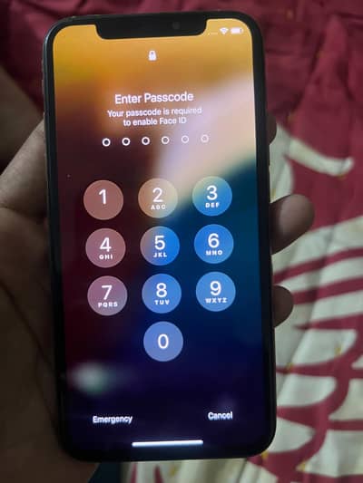 Apple iPhone XS