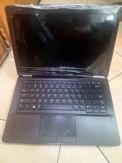 Dell i5 6th generation 4gb ram 128gb SSD 3hour battery time