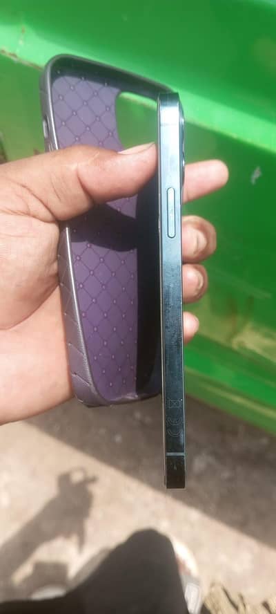 Apple iPhone 12 Pro