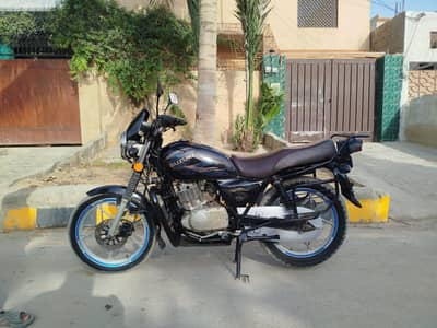 Suzuki GS SE 2018#0/3/1/7/0/0/2/4/6/2/9