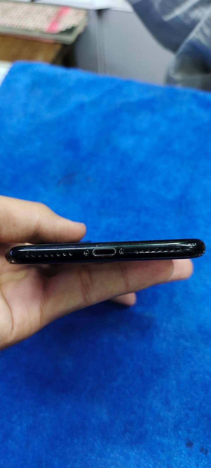 Apple iPhone 7 Plus 4