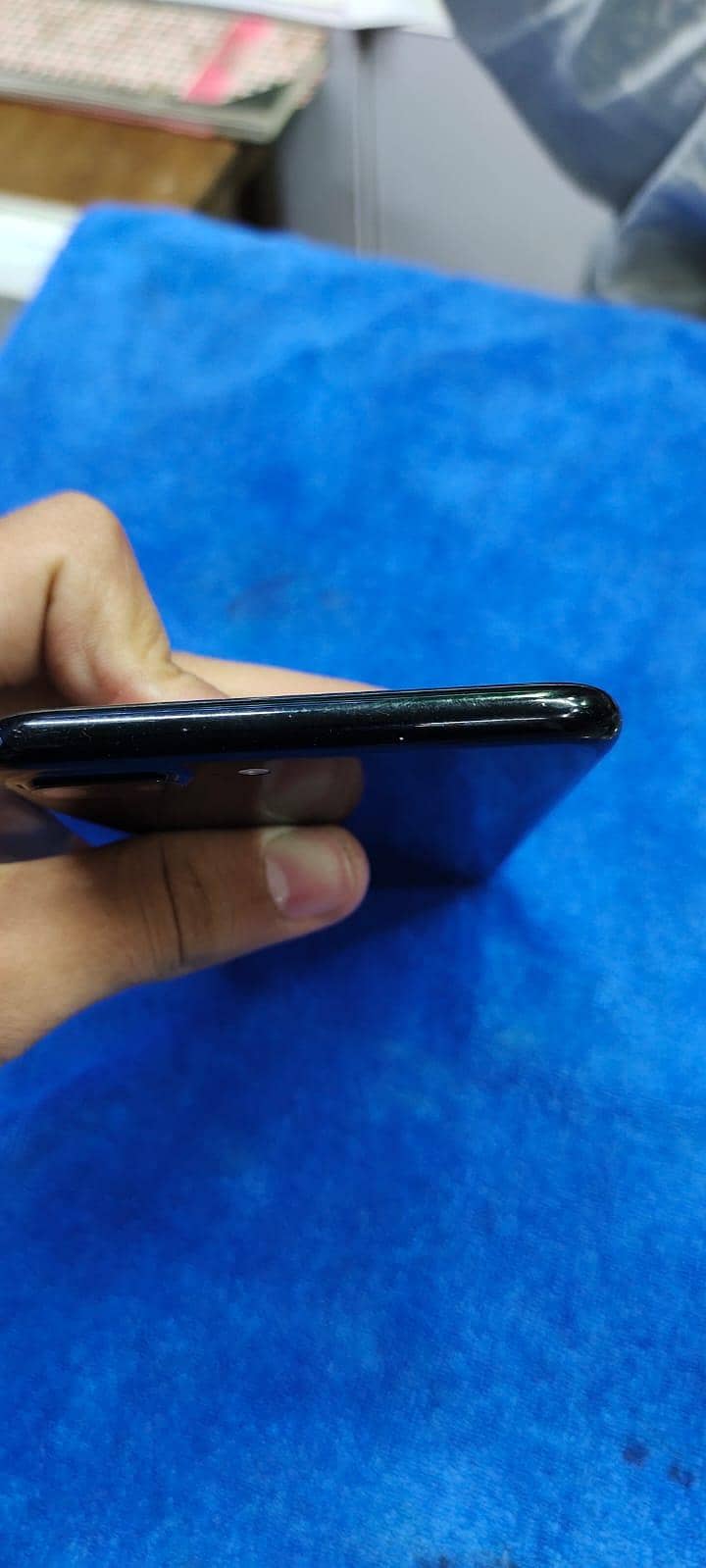 Apple iPhone 7 Plus 5