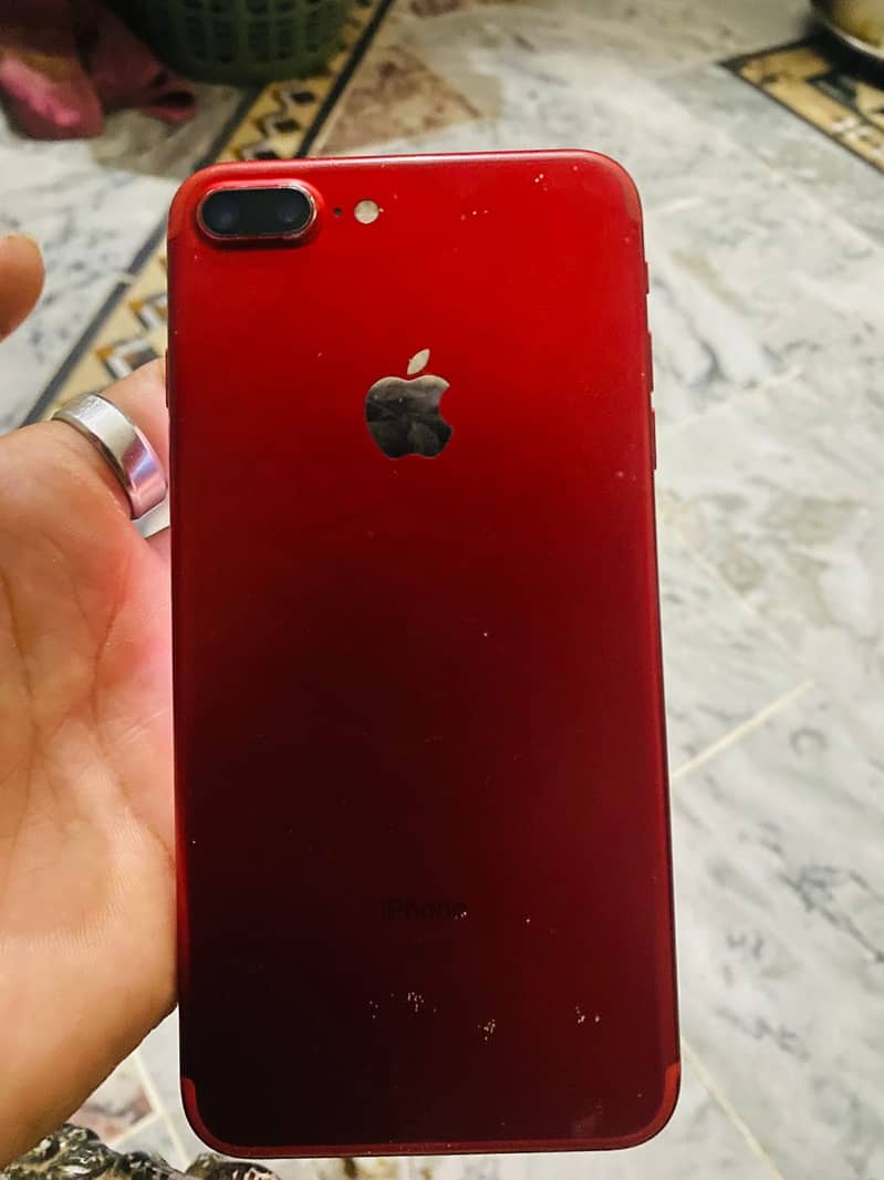 Apple iPhone 7 Plus 1