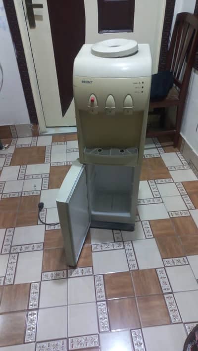 Orient Water Dispenser In working condition