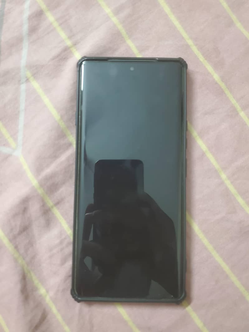 Tecno CAMON 40 Pro 3