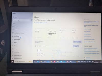 Dell Latitude E5470 | I7 6th Gen |8 GB RAM | 256GB SSD | RADEON R7 GPU