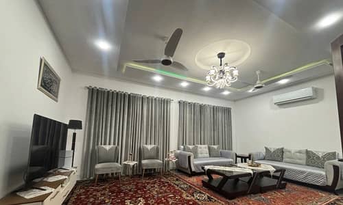 Get This Amazing Facing Park 2 Kanal House Available In Garden Town