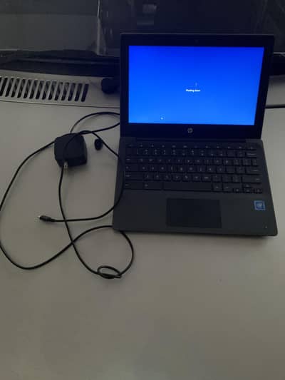 Chromebook 11 G8 EE brand new condition