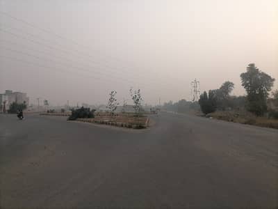 Looking For A Residential Plot In Tawakal Town