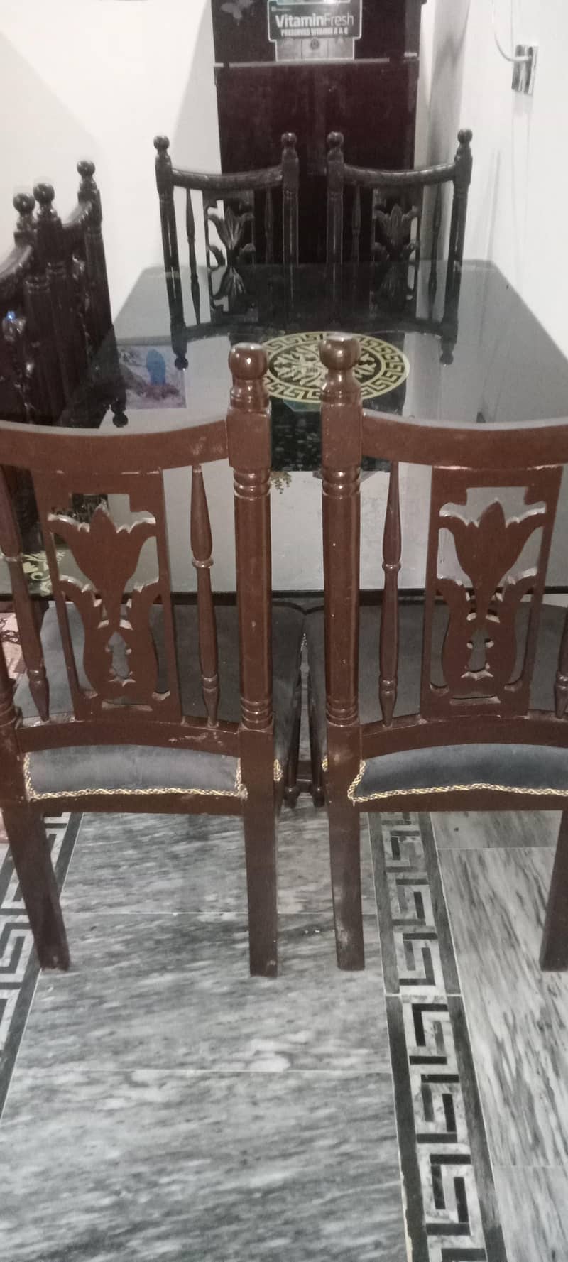 dining table 0